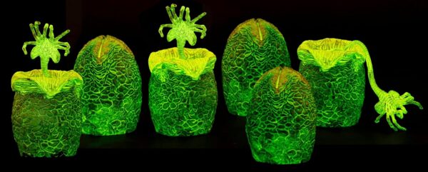 Alien Glow in the Dark Alien Eggs - Image 3