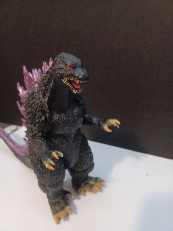 Godzilla 2003 Purple/Black 9 inch Action Figure - Image 2