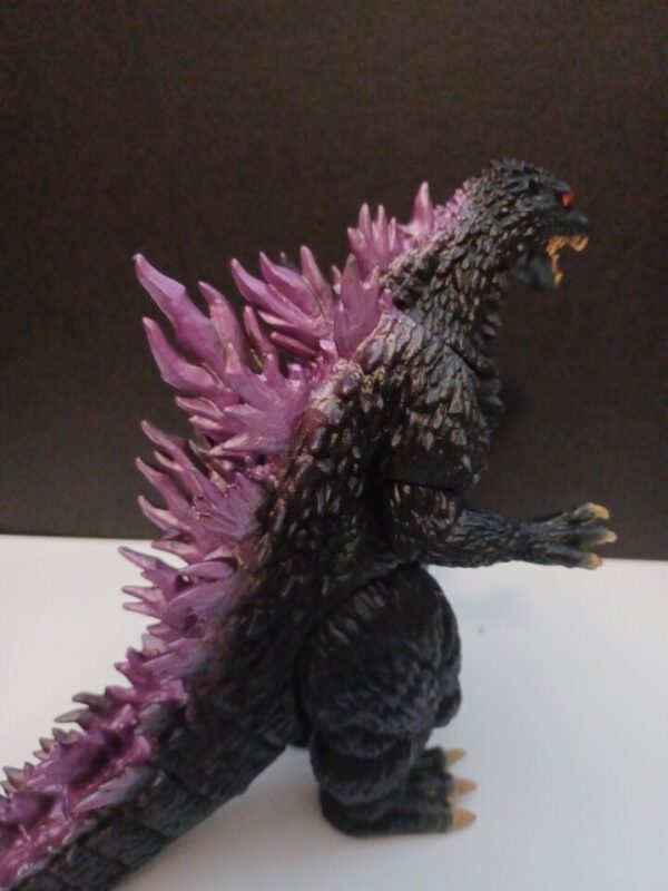 Godzilla 2003 Purple/Black 9 inch Action Figure - Image 3