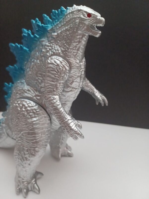 Godzilla 2003 Silver/Blue 9 inch Action Figure