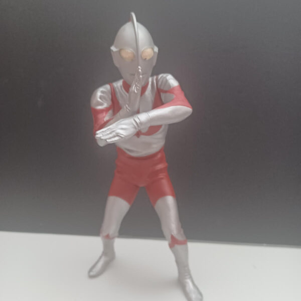 80s Ultraman 9 inch Figure